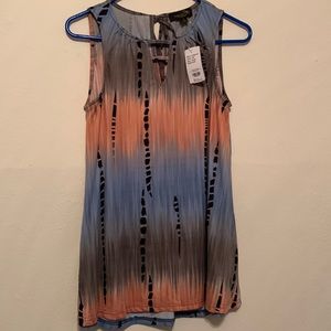 Flowey tank top new with tags
